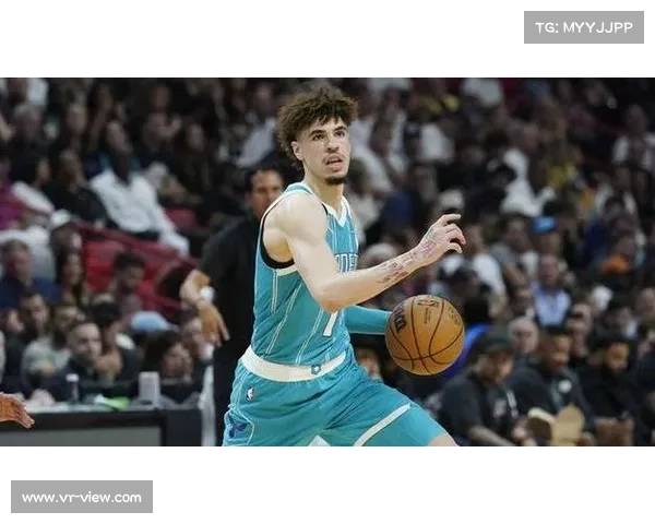 揭秘拉梅尔鲍尔被称为三球的五大原因与背后隐藏的篮球智慧